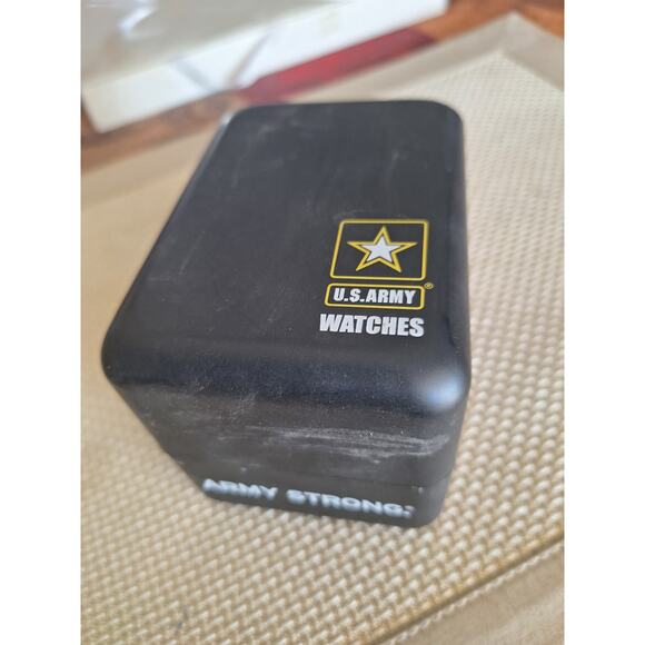 New U.S. Army Brigade Camo Watch BRI-612 Mission NIB - Picture 4 of 5